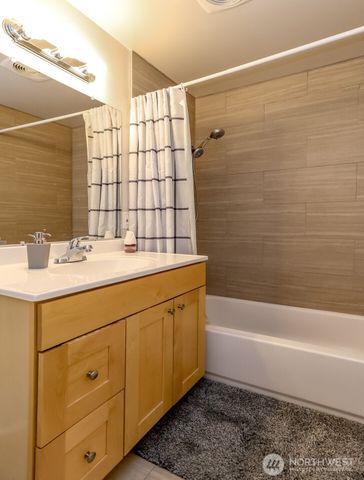 30411 12th Place SW, Federal Way, WA 98023