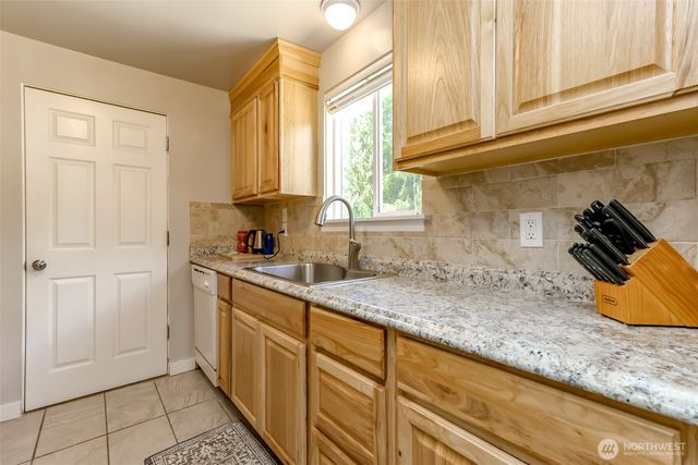 30411 12th Place SW, Federal Way, WA 98023