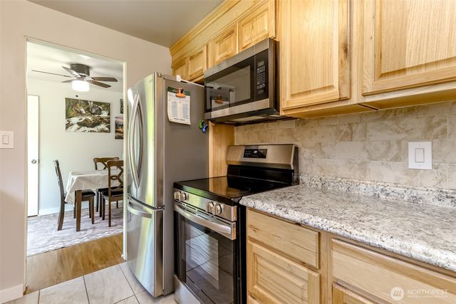 30411 12th Place SW, Federal Way, WA 98023