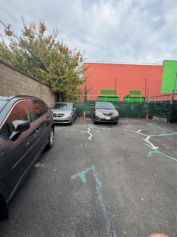 34-26 10th Street, Astoria, NY 11106