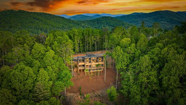 146 7 Figure Ridge, Blue Ridge, GA 30513