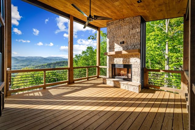146 7 Figure Ridge, Blue Ridge, GA 30513