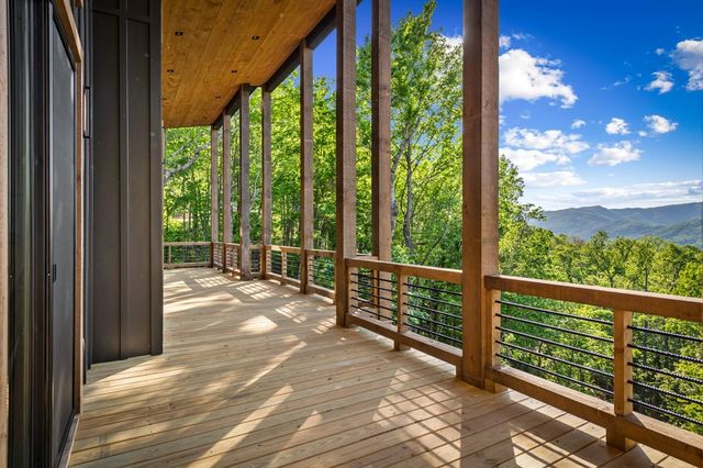 146 7 Figure Ridge, Blue Ridge, GA 30513