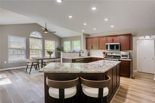 1821 Pioneer Drive, Franklin Park, PA 15143