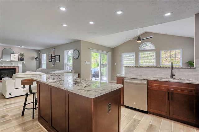 1821 Pioneer Drive, Franklin Park, PA 15143