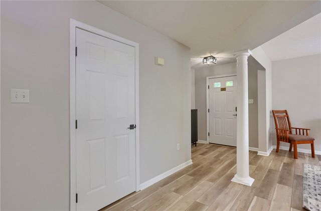 1821 Pioneer Drive, Franklin Park, PA 15143