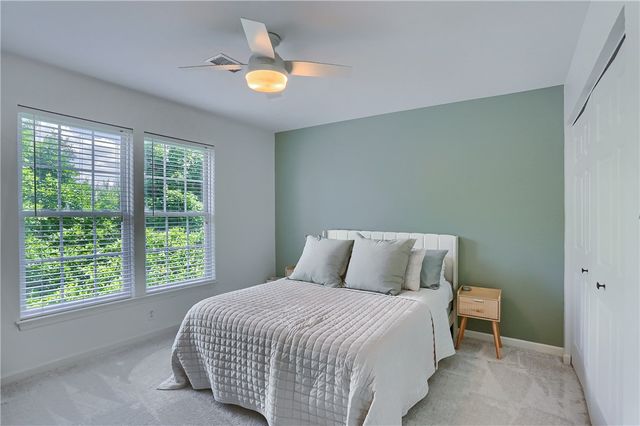 1821 Pioneer Drive, Franklin Park, PA 15143