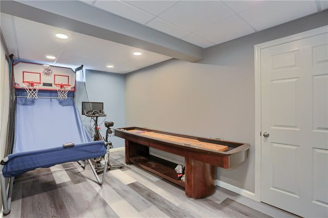 1821 Pioneer Drive, Franklin Park, PA 15143
