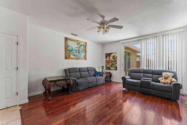 23 Delta Tule Ct, Sacramento, CA 95834