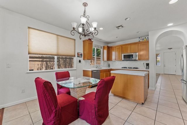 23 Delta Tule Ct, Sacramento, CA 95834