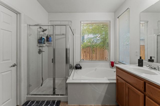 23 Delta Tule Ct, Sacramento, CA 95834