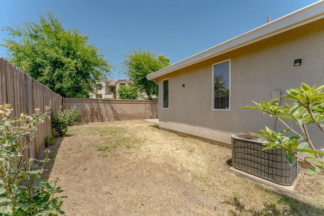 23 Delta Tule Ct, Sacramento, CA 95834