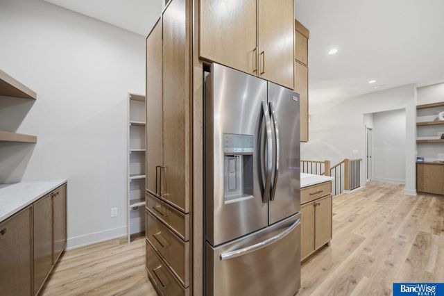 8015 S 43 Street, Lincoln, NE 68516