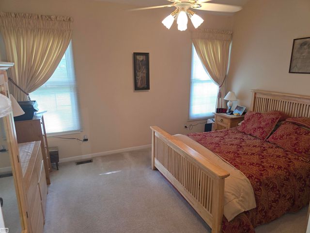 13313 Wyndemere Circle, Sterling Heights, MI 48313