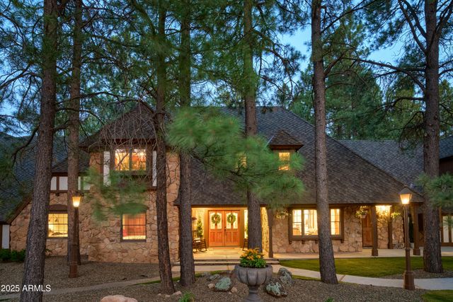 4927 E Mount Pleasant Drive, Flagstaff, AZ 86004