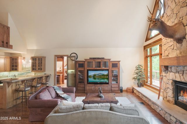 4927 E Mount Pleasant Drive, Flagstaff, AZ 86004