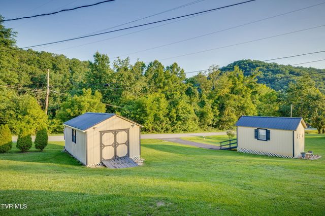 18160 Ridgeview Drive, Abingdon, VA 24211