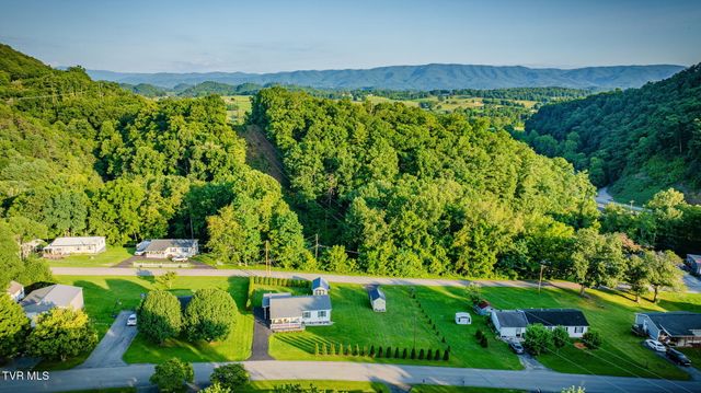 18160 Ridgeview Drive, Abingdon, VA 24211