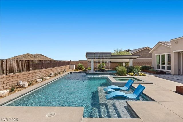 11200 Luna Blanca Drive, Las Vegas, NV 89138