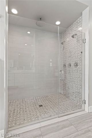 11200 Luna Blanca Drive, Las Vegas, NV 89138