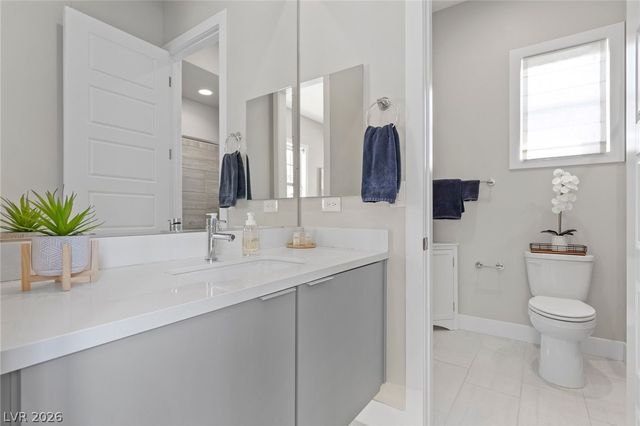 11200 Luna Blanca Drive, Las Vegas, NV 89138