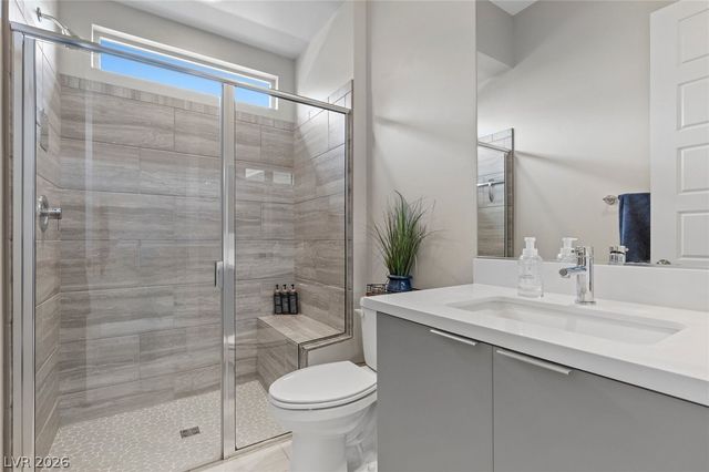 11200 Luna Blanca Drive, Las Vegas, NV 89138