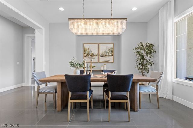 11200 Luna Blanca Drive, Las Vegas, NV 89138