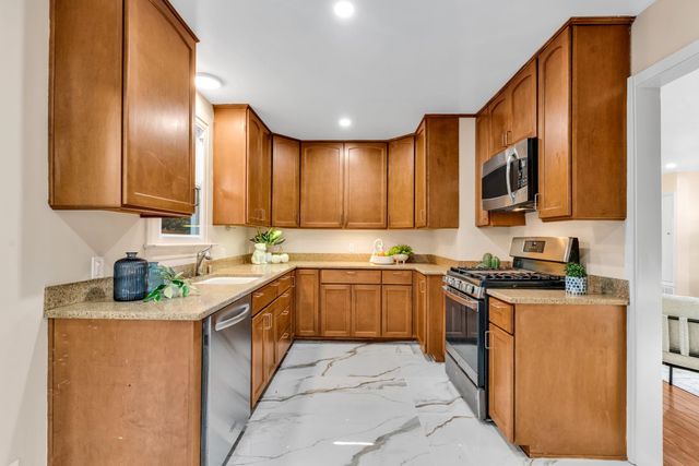 4628 Fieldbrook Rd, Oakland, CA 94619