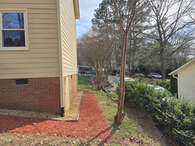 309 Wyatts Pond Lane, Cary, NC 27513