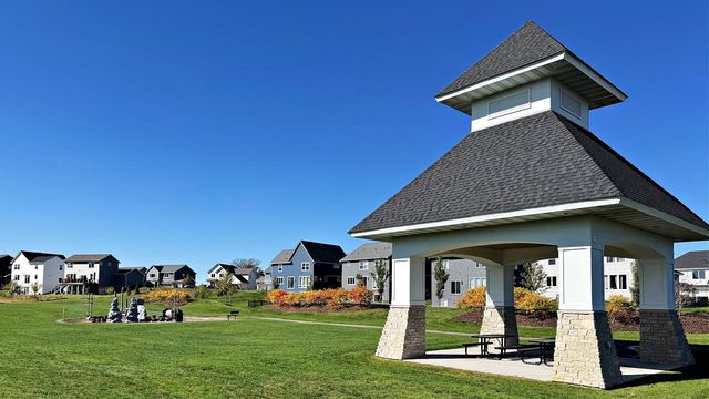 9784 47th Bay NE, Saint Michael, MN 55376