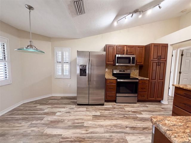 3430 55TH DRIVE E, Bradenton, FL 34203