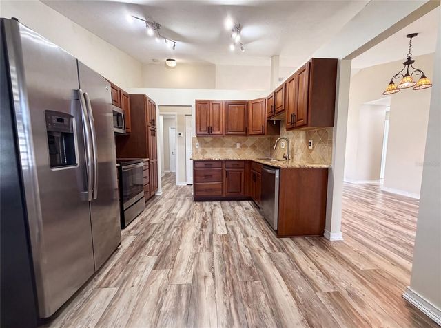 3430 55TH DRIVE E, Bradenton, FL 34203