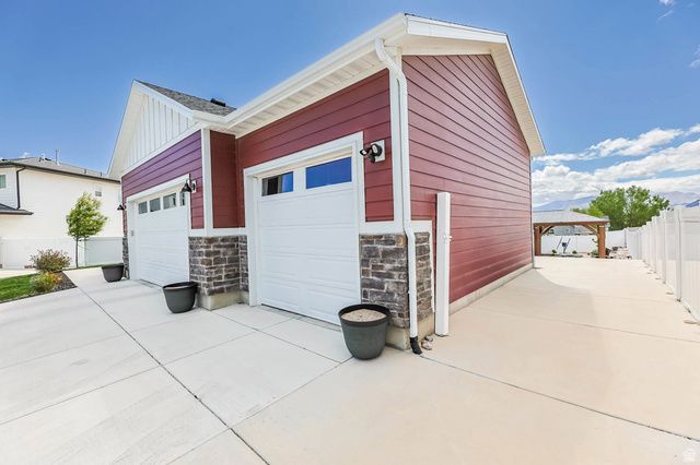 2553 N BLUEBELL DR, Saratoga Springs, UT 84045