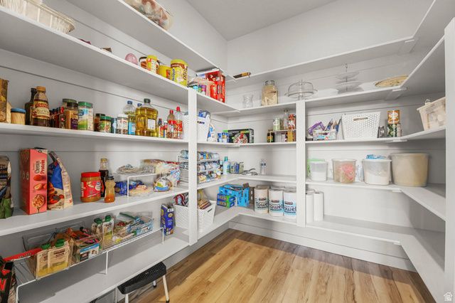 2553 N BLUEBELL DR, Saratoga Springs, UT 84045