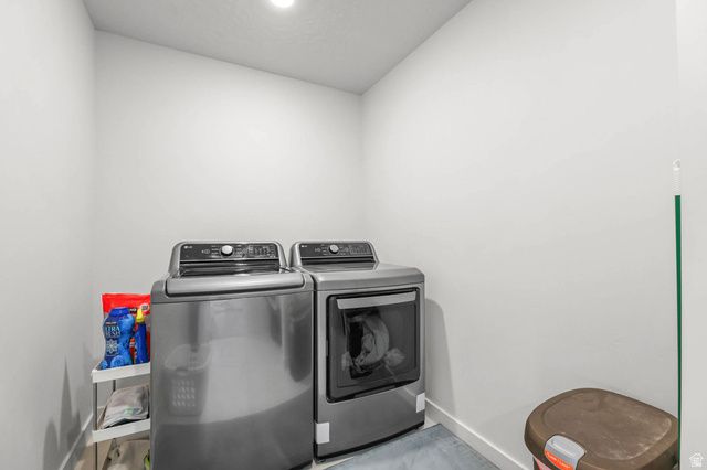 2553 N BLUEBELL DR, Saratoga Springs, UT 84045
