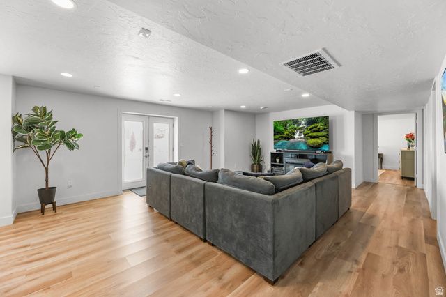 2553 N BLUEBELL DR, Saratoga Springs, UT 84045