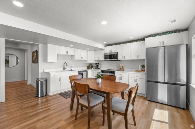 2553 N BLUEBELL DR, Saratoga Springs, UT 84045