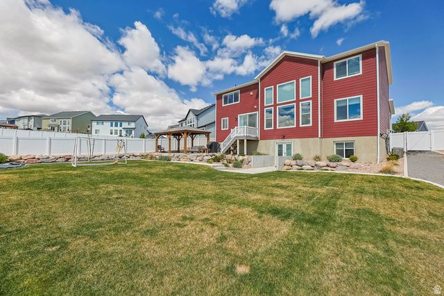 2553 N BLUEBELL DR, Saratoga Springs, UT 84045