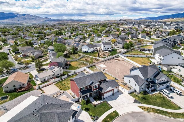 2553 N BLUEBELL DR, Saratoga Springs, UT 84045