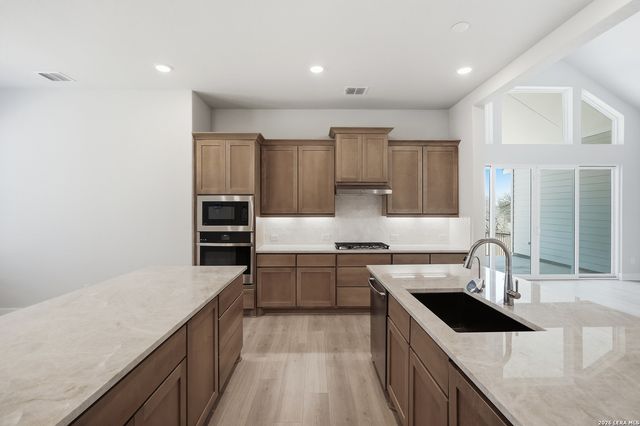 109 La Jara, Boerne, TX 78006