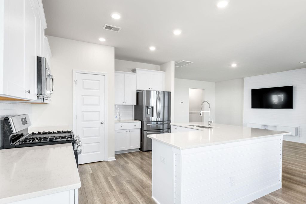 Image 23 of property listing at 222 Woodland Oak Way, Summerville, SC 29485