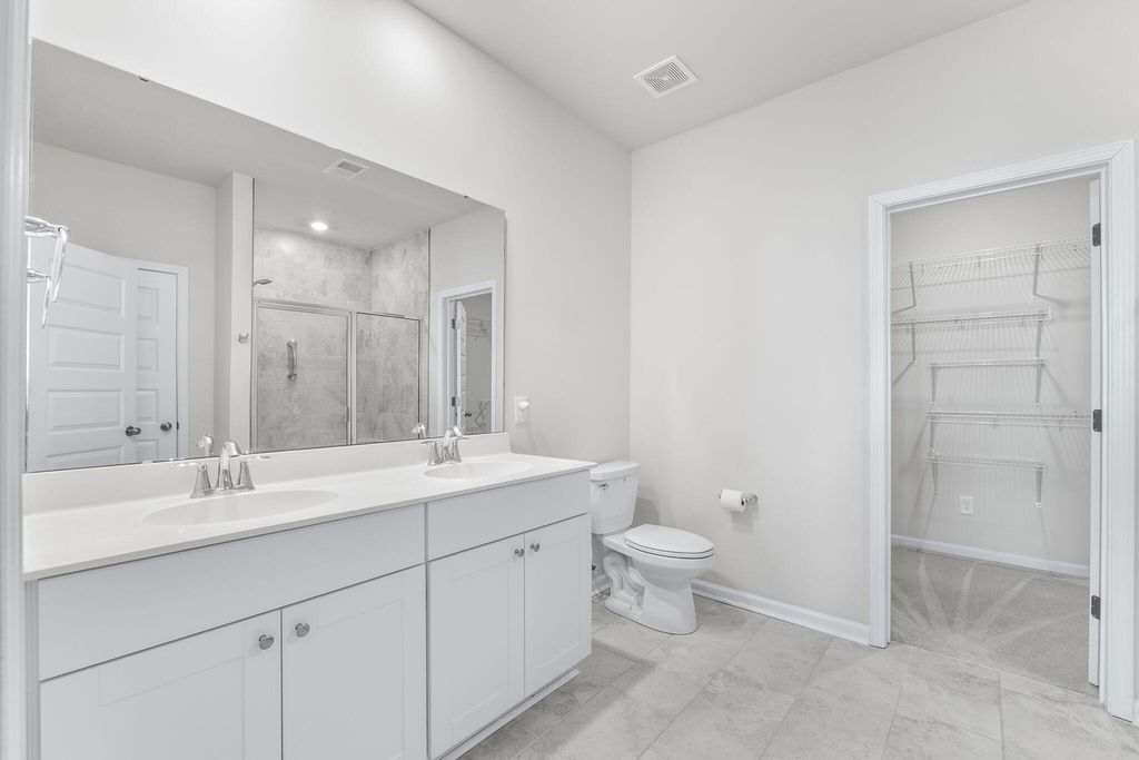 Image 29 of property listing at 222 Woodland Oak Way, Summerville, SC 29485