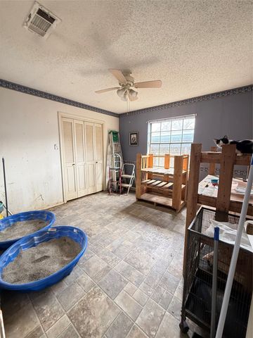 200 Myndi Street, Sulphur Springs, TX 75482