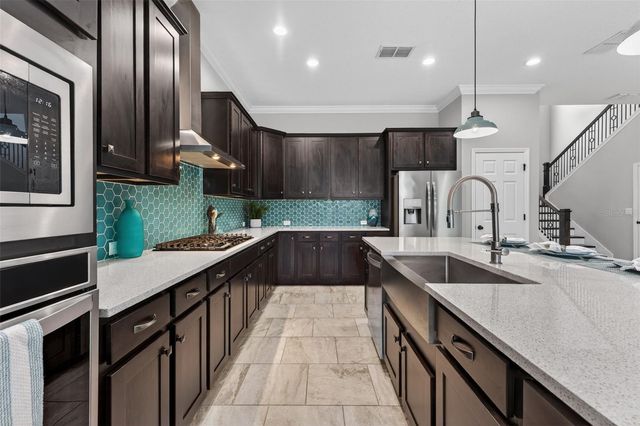 6312 HEIRLOOM PLACE, Apollo Beach, FL 33572