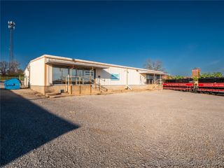 1 W Choctaw, Mcalester, OK 74501