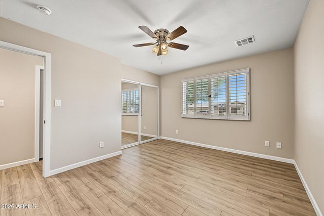 2301 E LAUREL Lane, Phoenix, AZ 85028