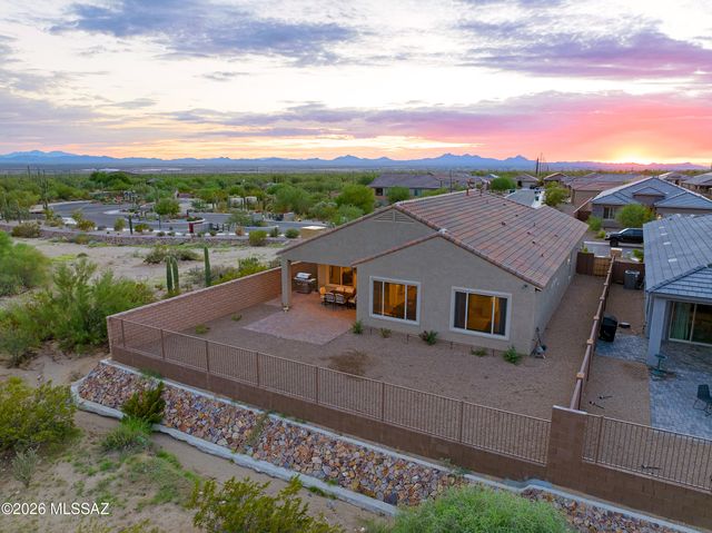 14420 N Twin Saguaro Drive, Marana, AZ 85658