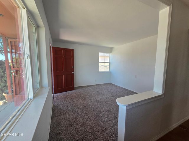 226 CORONADO Road, El Paso, TX 79915