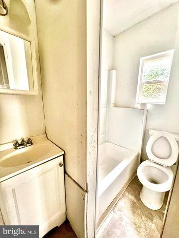 1621 N BAILEY ST, Philadelphia, PA 19121