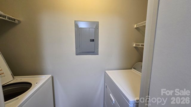 9811 Campus Walk Lane C, Charlotte, NC 28262